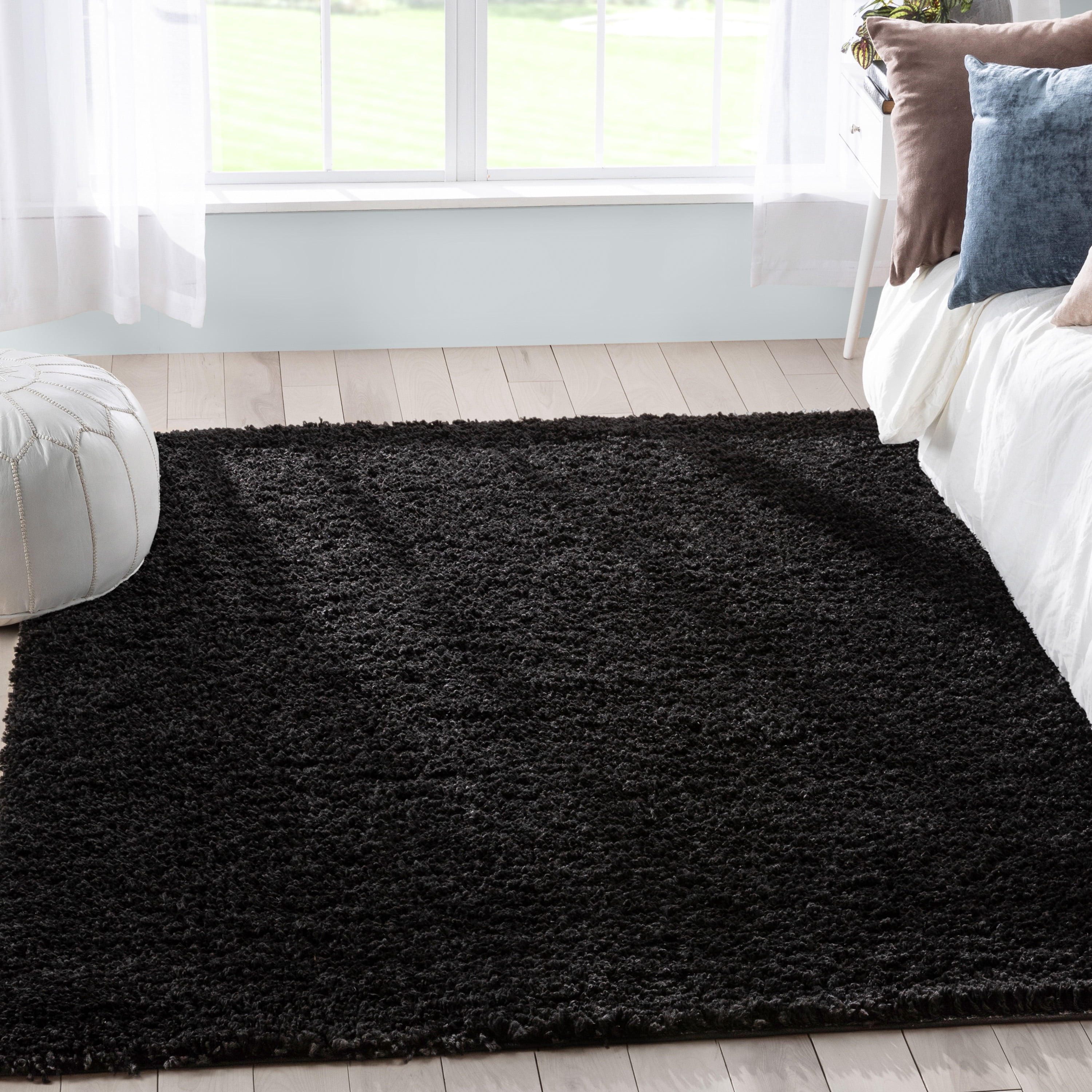 Well Woven Elle Basics Emerson Modern Textured Black 3'11" x 5'3" Area Rug