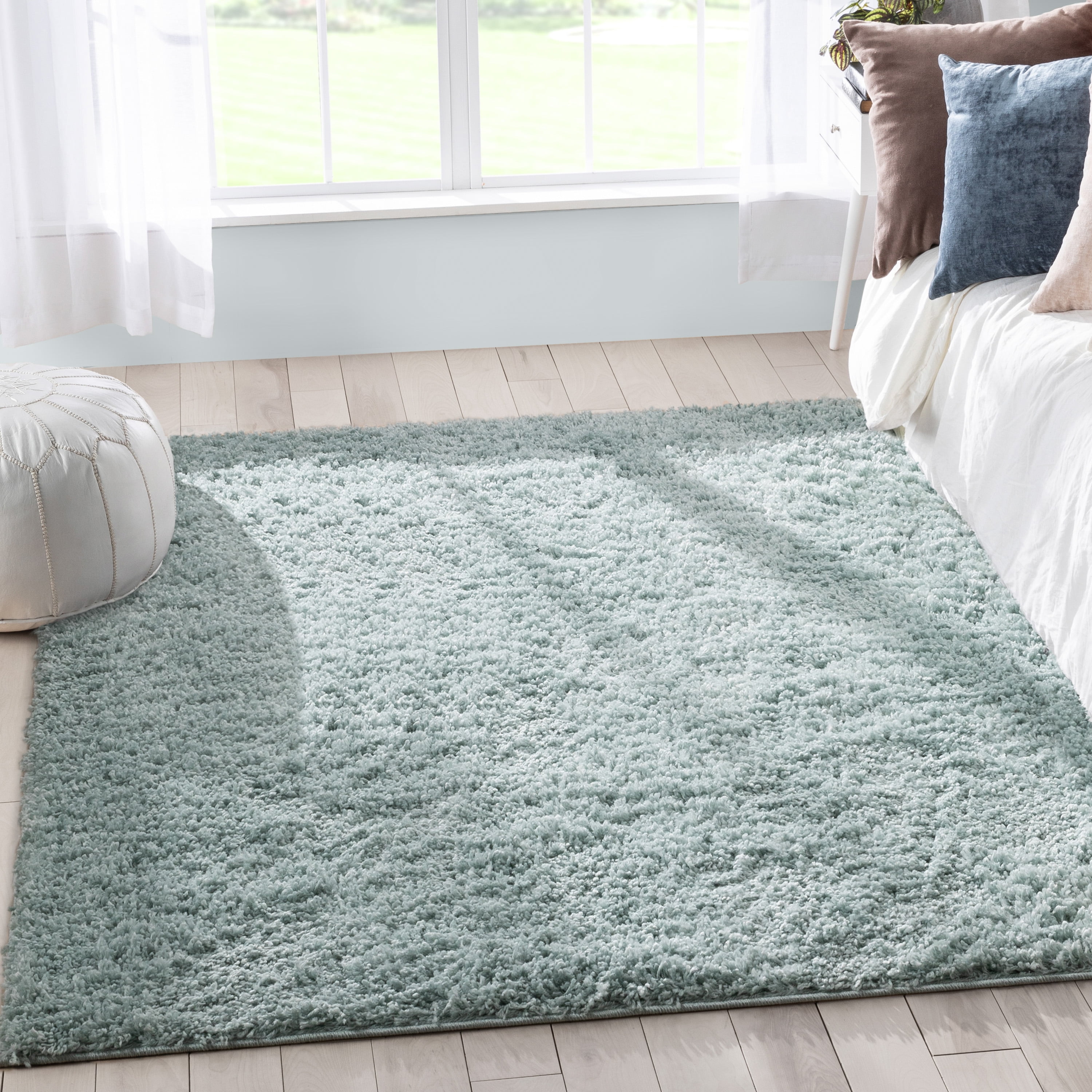 Seafoam Green Solid Shag Reversible Synthetic Area Rug