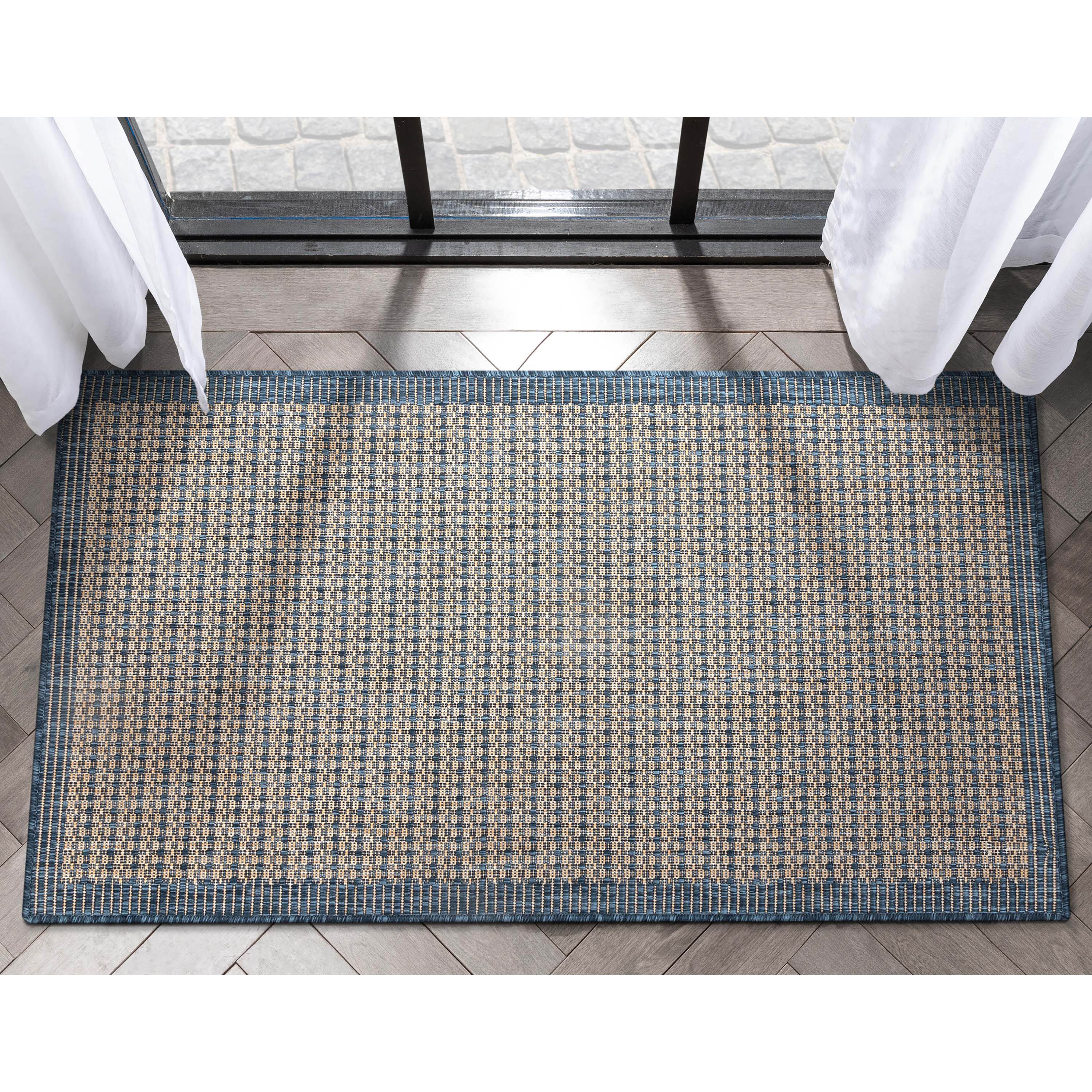 Well Woven Indoor/Outdoor Area Rug 2'3