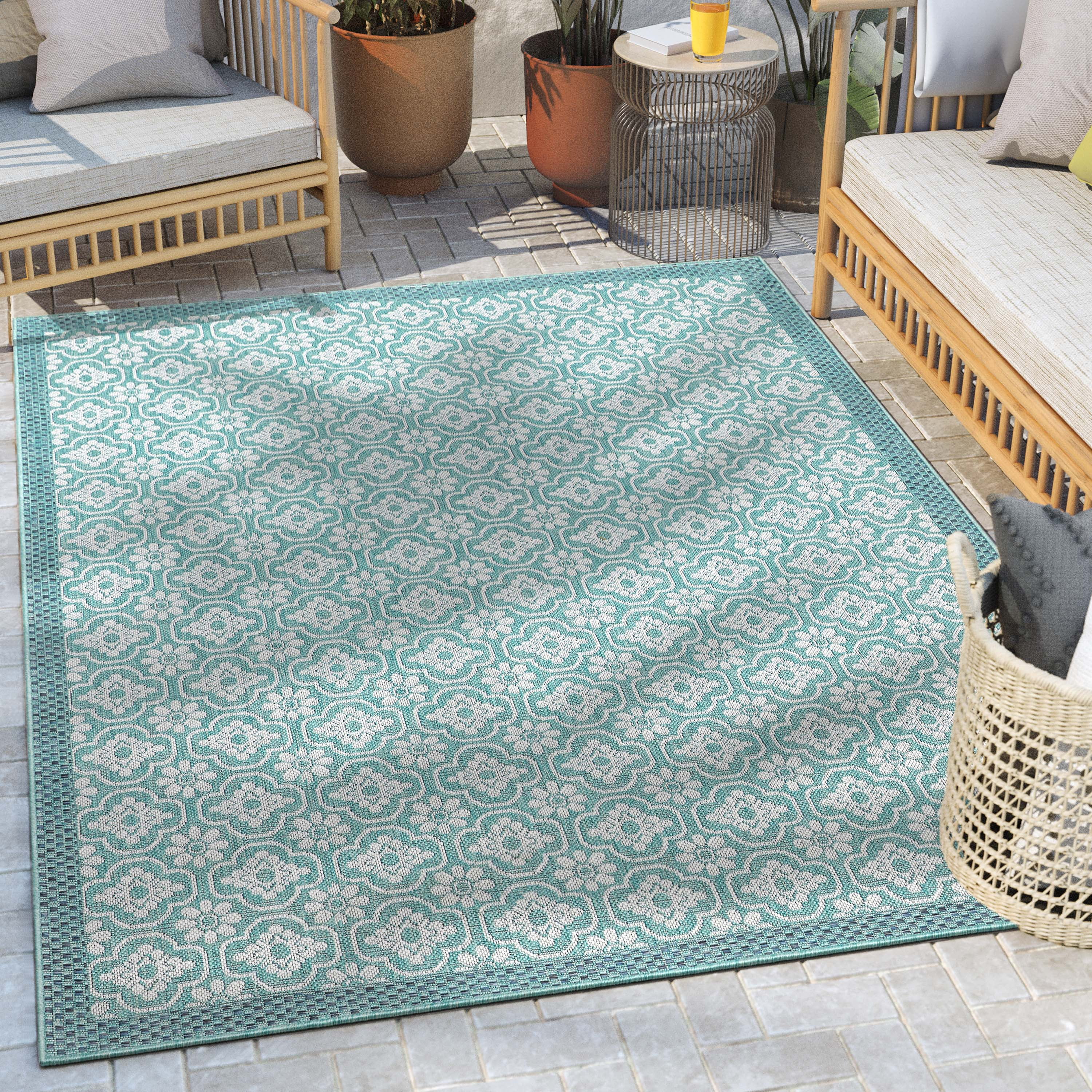 Well Woven Indoor/Outdoor Area Rug 5'3