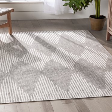 Well Woven Indoor/Outdoor Runner Rug 2'7