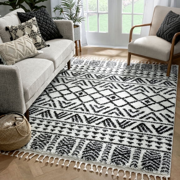 Well Woven Melody Tayanna Ethnic Ivory 7'10" x 9'10" Thick Shag Area Rug