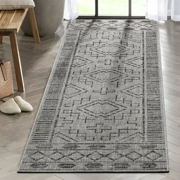 Indoor - Outdoor Area Rug Runners. Great Solution for Covering Decks ...