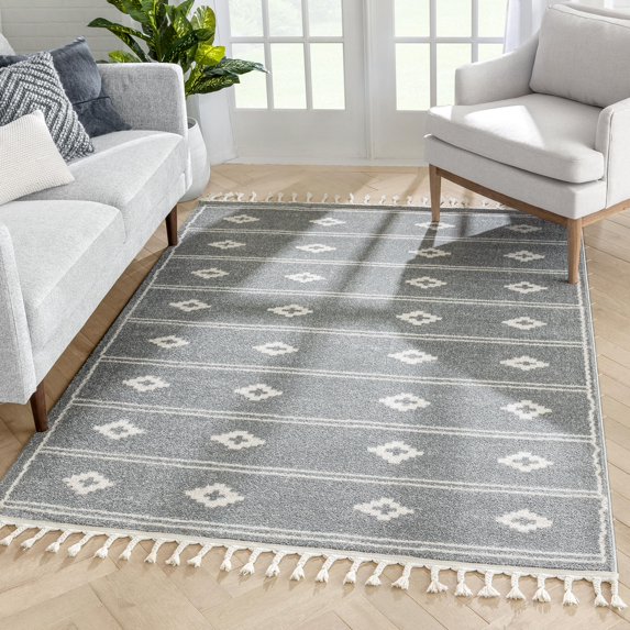 Well Woven Serenity Parallel Tribal Diamond Pattern Gray 5'3" x 7'3" Area Rug