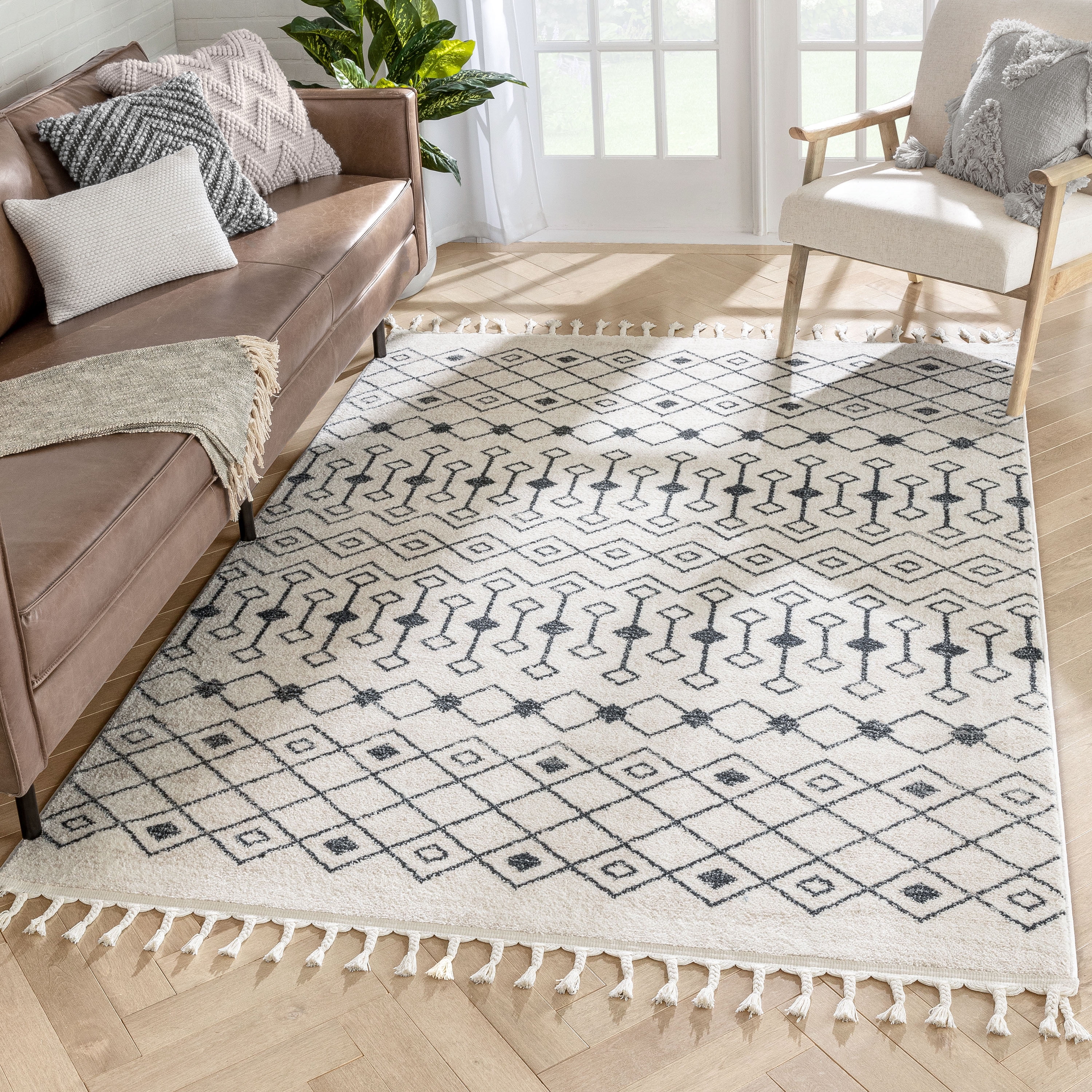 Well Woven Serenity Transistora Tribal Geometric Pattern Charcoal Ivory 7'10" x 9'10" Area Rug