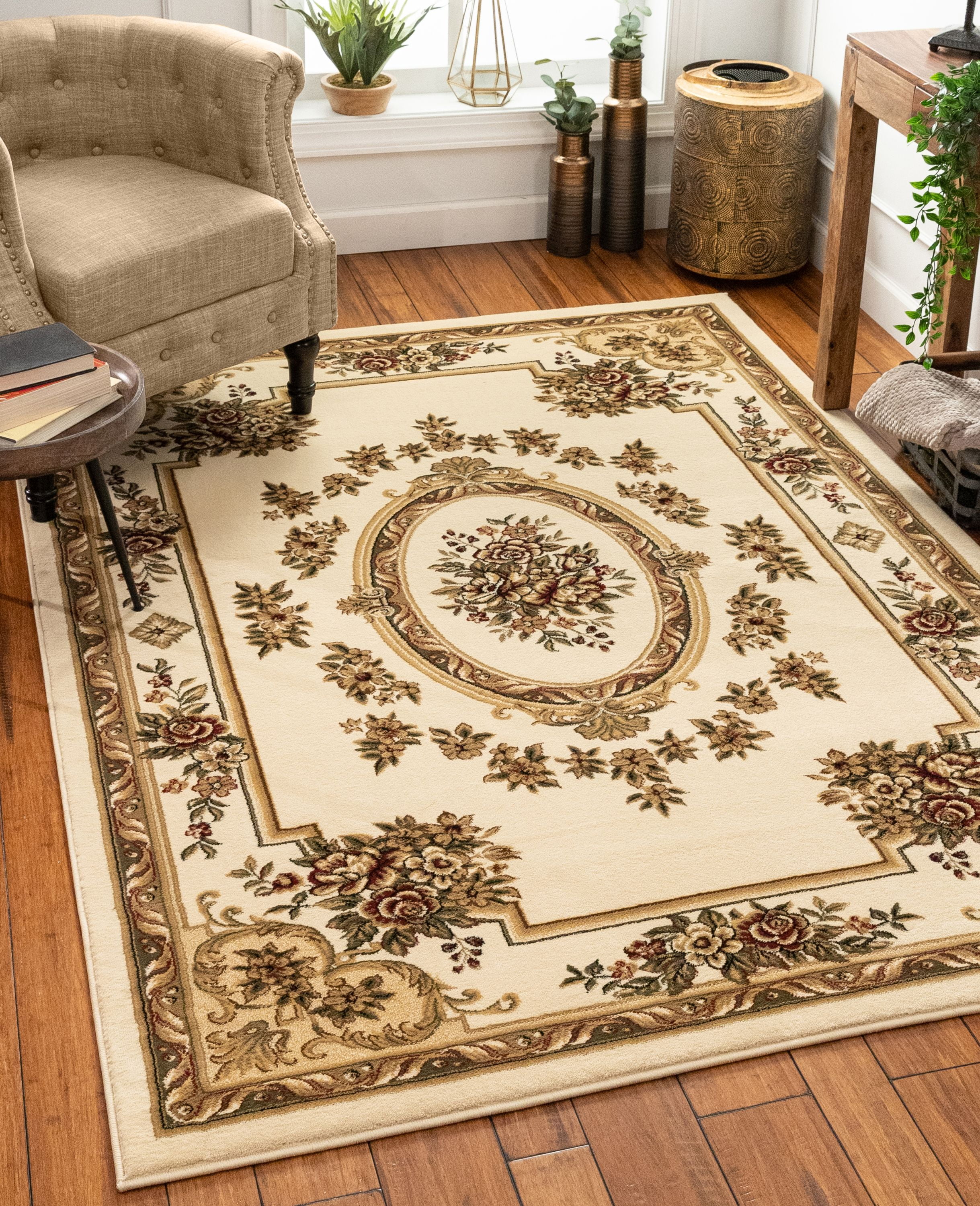 Luxurious Medallion Ivory Rectangular Area Rug, Easy Care 3'11" x 5'3"