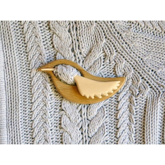 Weloille Wooden Brooch Pin With Cute Image Design Brooch, Sweater Clip, Vintage Shawl Pin Natural Wooden Brooch Pin