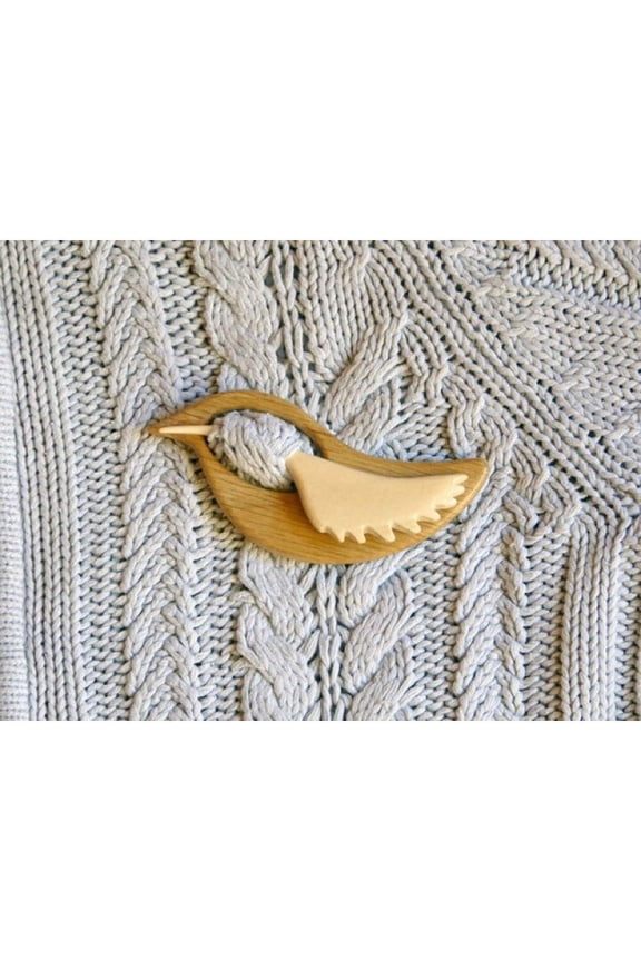 Wooden Brooch Pin With Cute Image Design Brooch, Sweater Clip, Vintage Shawl Pin Natural Wooden Brooch Pin