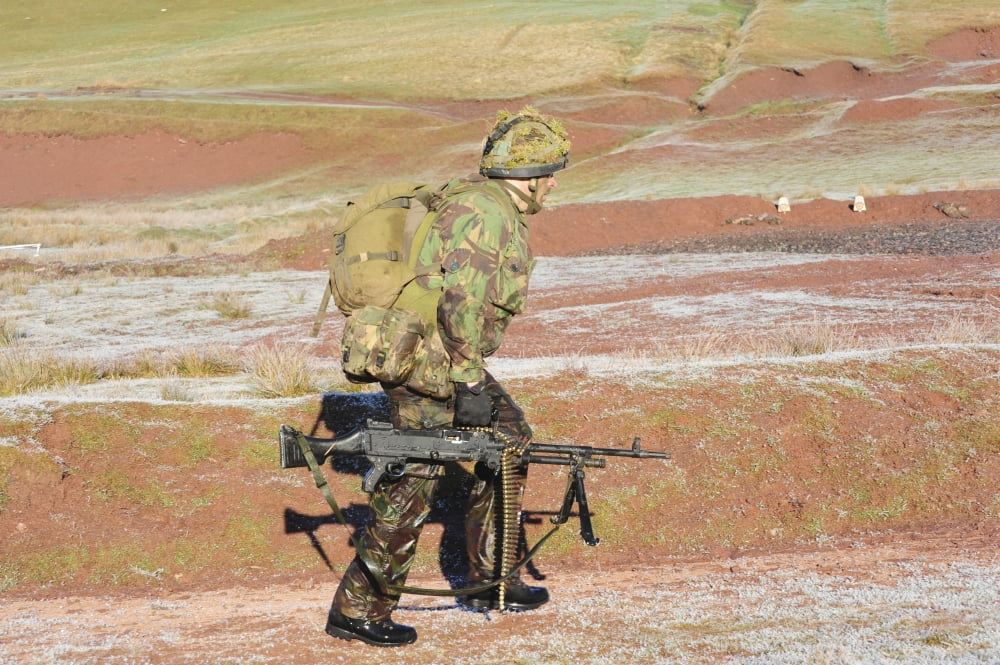 Welsh Guards platoon training at Sennybridge Training Area Wales Canvas Art - Andrew ChittockStocktrek Images (17 x 12)