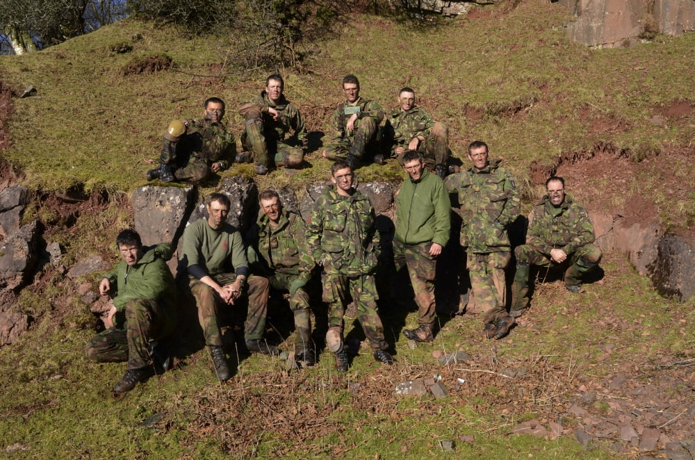 Welsh Guards platoon training at Sennybridge Training Area Wales Canvas Art - Andrew ChittockStocktrek Images (17 x 12)