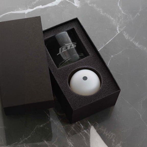 Wendell August Forge New York Jets Etched Rocks Glass & Ice Mold Gift Set