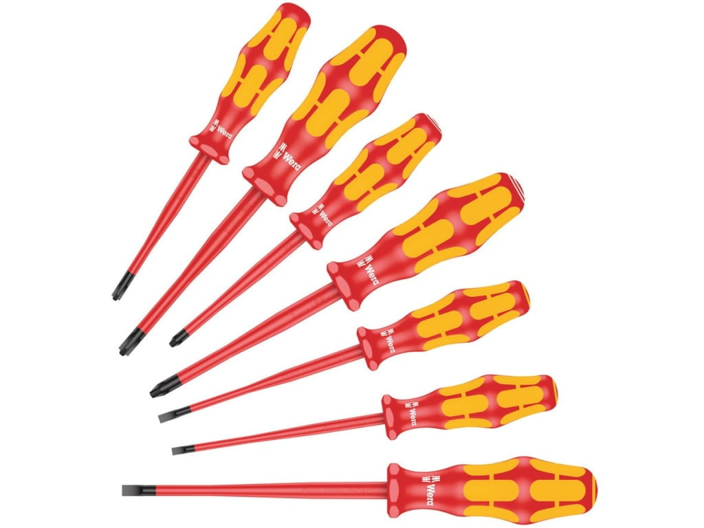 Wera 05135961001 VDE Insulated Screwdriver Set (7 Piece) – Kraftform Plus Slim, 1000V Rated, Reduced Blade Diameter Electrician Tools