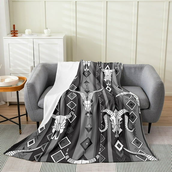 Western Boho Fuzzy Blanket Queen Size Bull Skull Cowboy Flannel Fleece Blanket Black White Grey Southwestern Aztec Throw Blanket Geometric Diamond Sherpa Blanket Home Dorm Decor