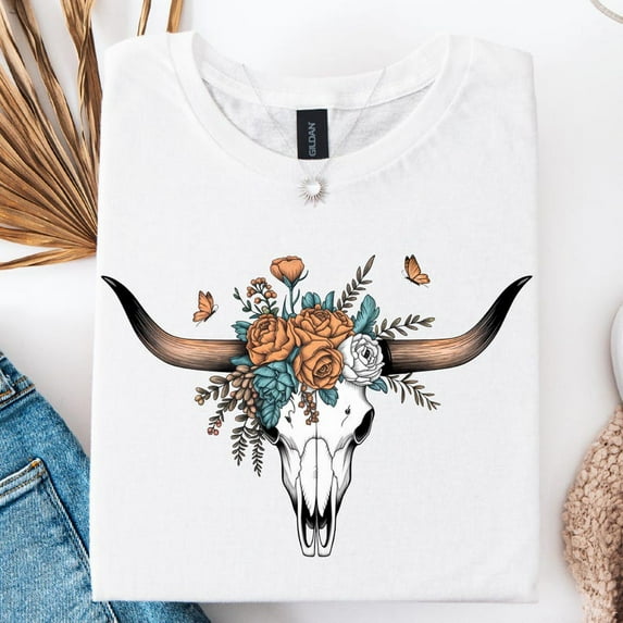 Western Cow Skull T-Shirt, Boho Longhorn Skull Graphic, Rustic Texas Longhorn Design Tee