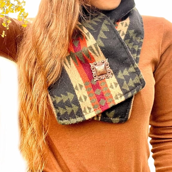 Western Cowboy Green Warm Neck Hood, Womens Neck Warmer with Snap Closure, with Snap Closure for Outdoor Work & Cold Weather