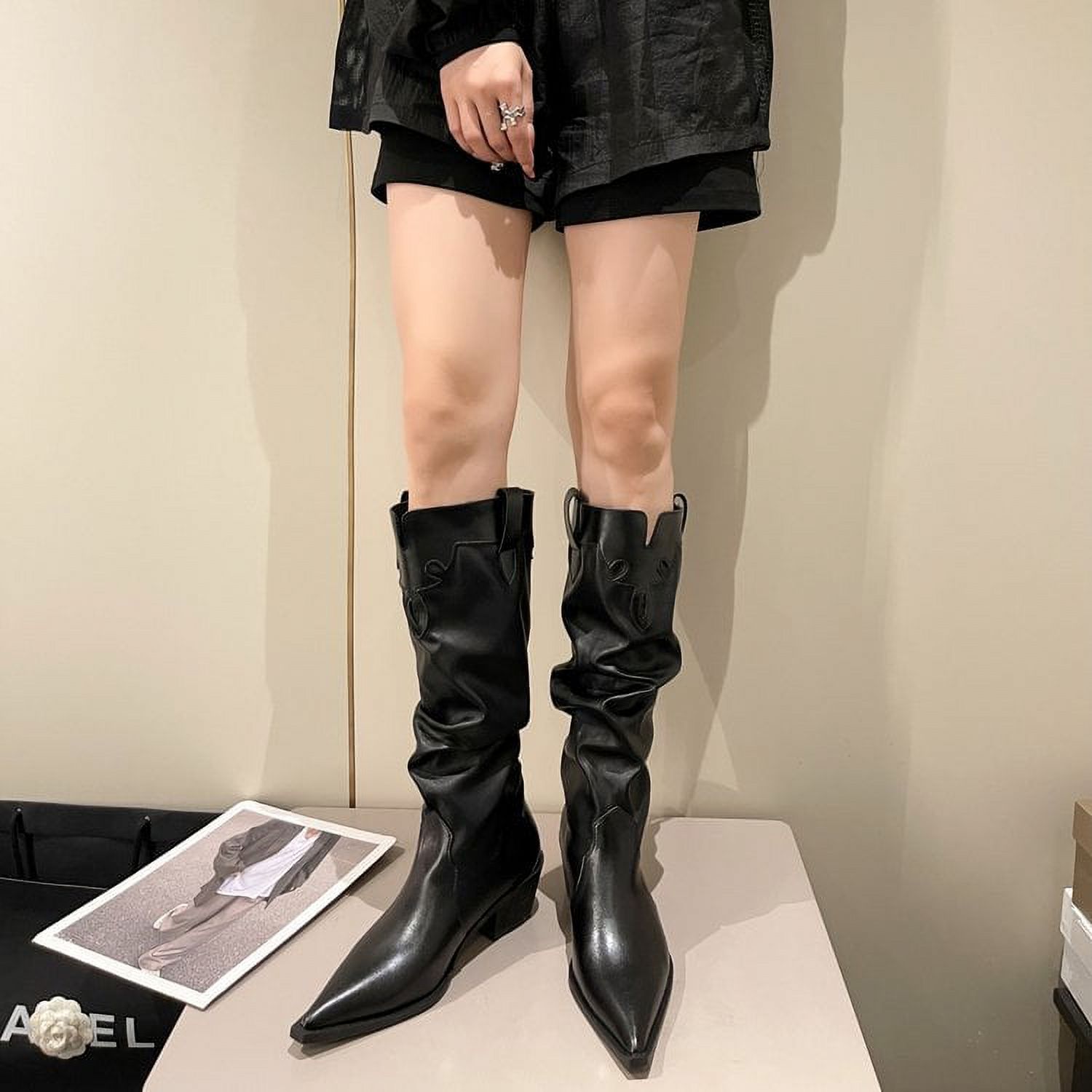 Vintage slouch boots 2025