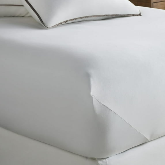Westin Hotel Fitted Sheet - Soft, Breathable 300 Thread Count - Soft, Breathable Cotton & Tencel+Plus Lyocell Blend - White - Queen
