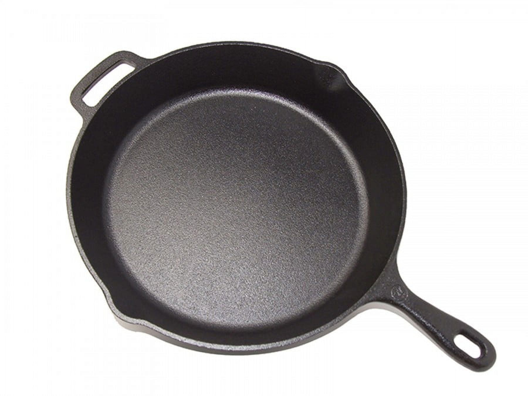 Westinghouse Square Frypan 2000W with Cast in Element –