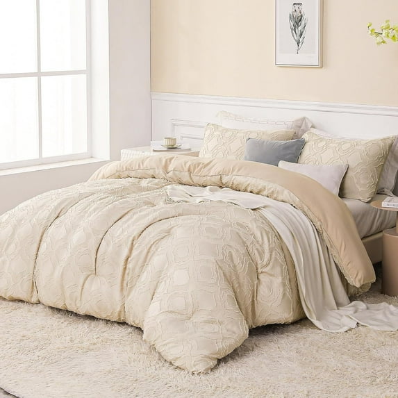 Whale Flotilla 3-Piece Tufted Queen Size Comforter Set, Soft Fluffy Shabby Chic Comforter for All Seasons, Farmhouse Boho Duvet Bedding Sets with 2 Pillow Shams, 90"x90", Beige
