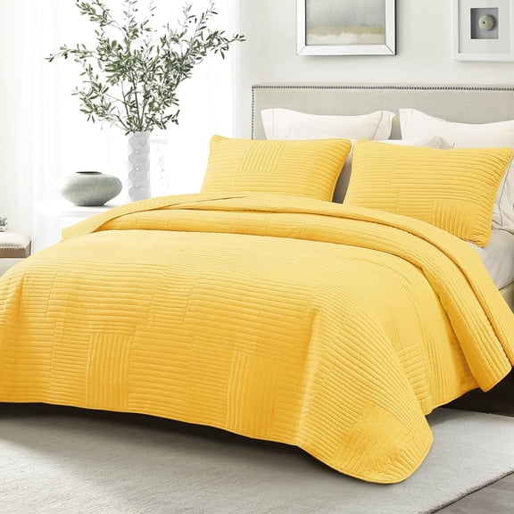 Whale Flotilla California King Quilt Set, Soft and Lightweight Bedspreads Coverlet with Striped Pattern, Reversible Bedding Sets with Pillow Shams, 104x112 Inches, Yellow