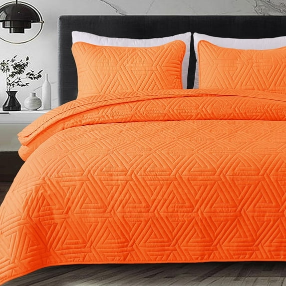 Whale Flotilla 2-Piece Twin Size Quilt Set for All Season, Classic Geometric Pattern Bedding Set with 1 Pillow Sham, Soft and Lightweight, Orange