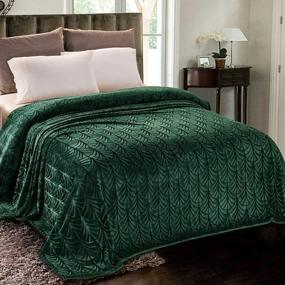 Whale Flotilla Flannel Fleece 90x104 Inch King Size Blanket for Bed, Soft Fluffy Velvet Bedspread Coverlet with Decorative Vintage Pattern for All Season, Warm and Lightweight, Deep Green