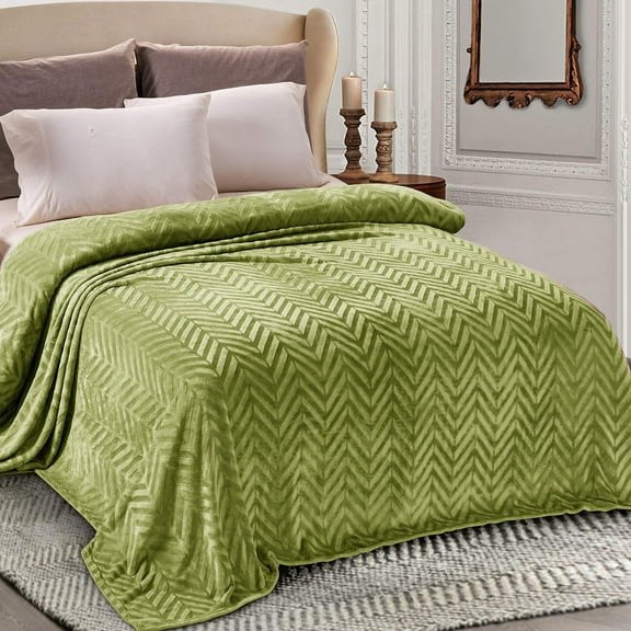 Whale Flotilla Flannel Fleece Twin-XL Size 90x66 Inch Bed Blanket, Soft Velvet Lightweight Bedspread Plush Fluffy Coverlet Chevron Design Decorative Blanket for All Season, Olive Green