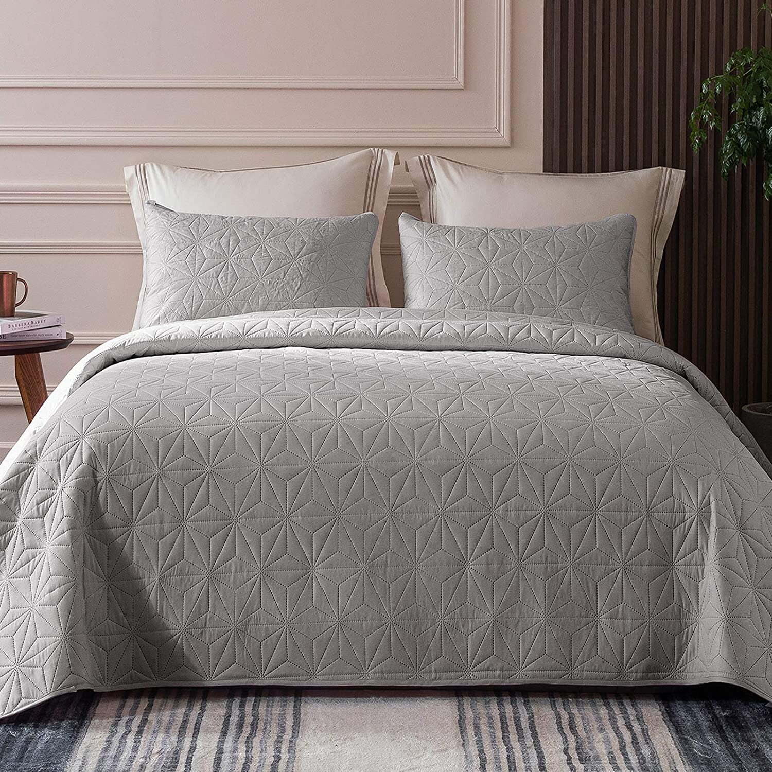 Soft Grey Reversible Microfiber King Quilt Set