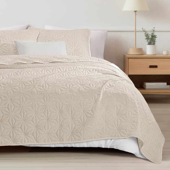 Whale Flotilla Microfiber Twin Size 68"x 88" Quilt Set Lightweight Quilted Bedspreads Coverlets Set with Stars Pattern, Brich Beige