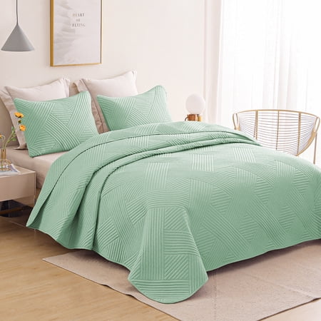 Whale Flotilla King Quilt Set, Soft Lightweight Quilts Bedspreads Coverlet with Embossed Pattern, Bedding Sets with Pillow Shams, Reversible Bed Cover for All Seasons, 96x104 Inches, Green