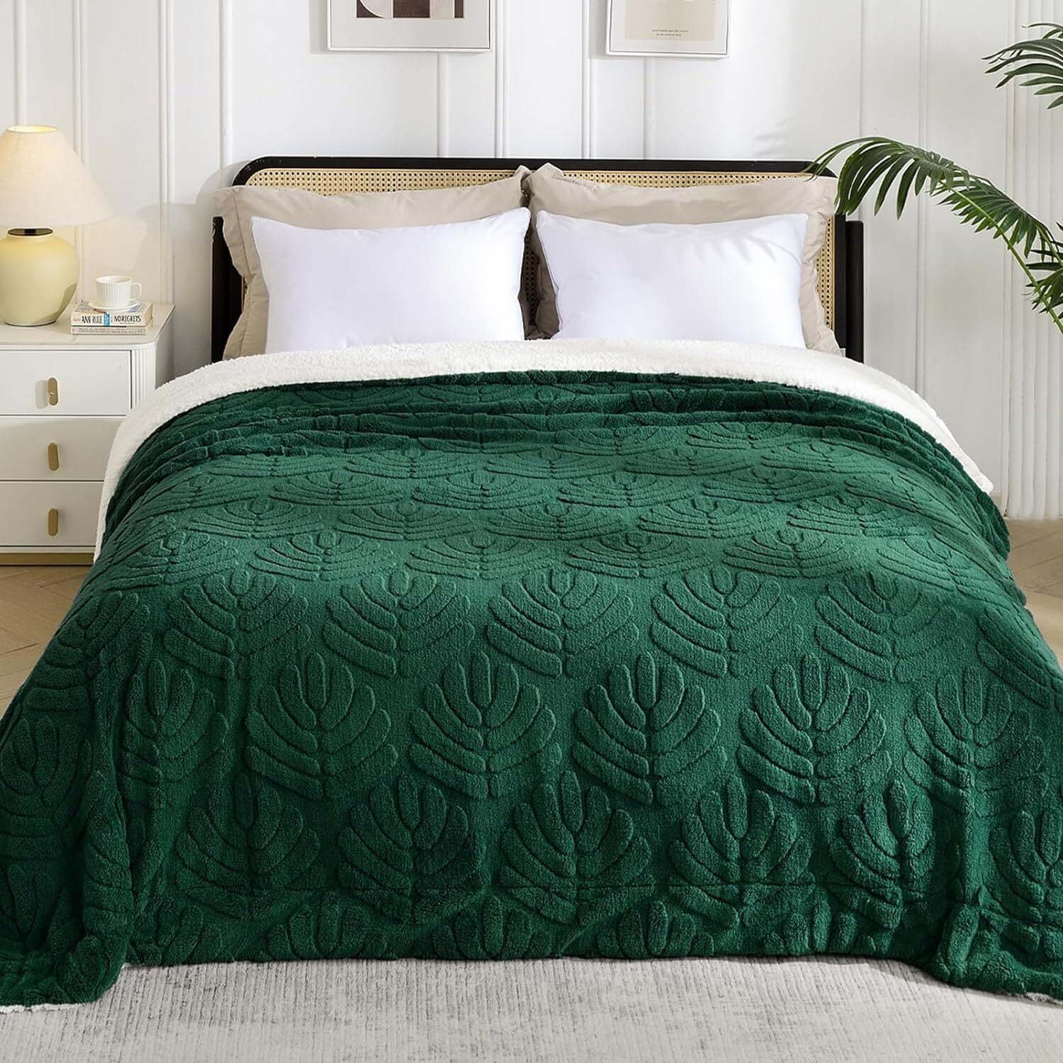 Newport Fair Isle Soft Sherpa Full or Queen Nordic Red Deer Bed