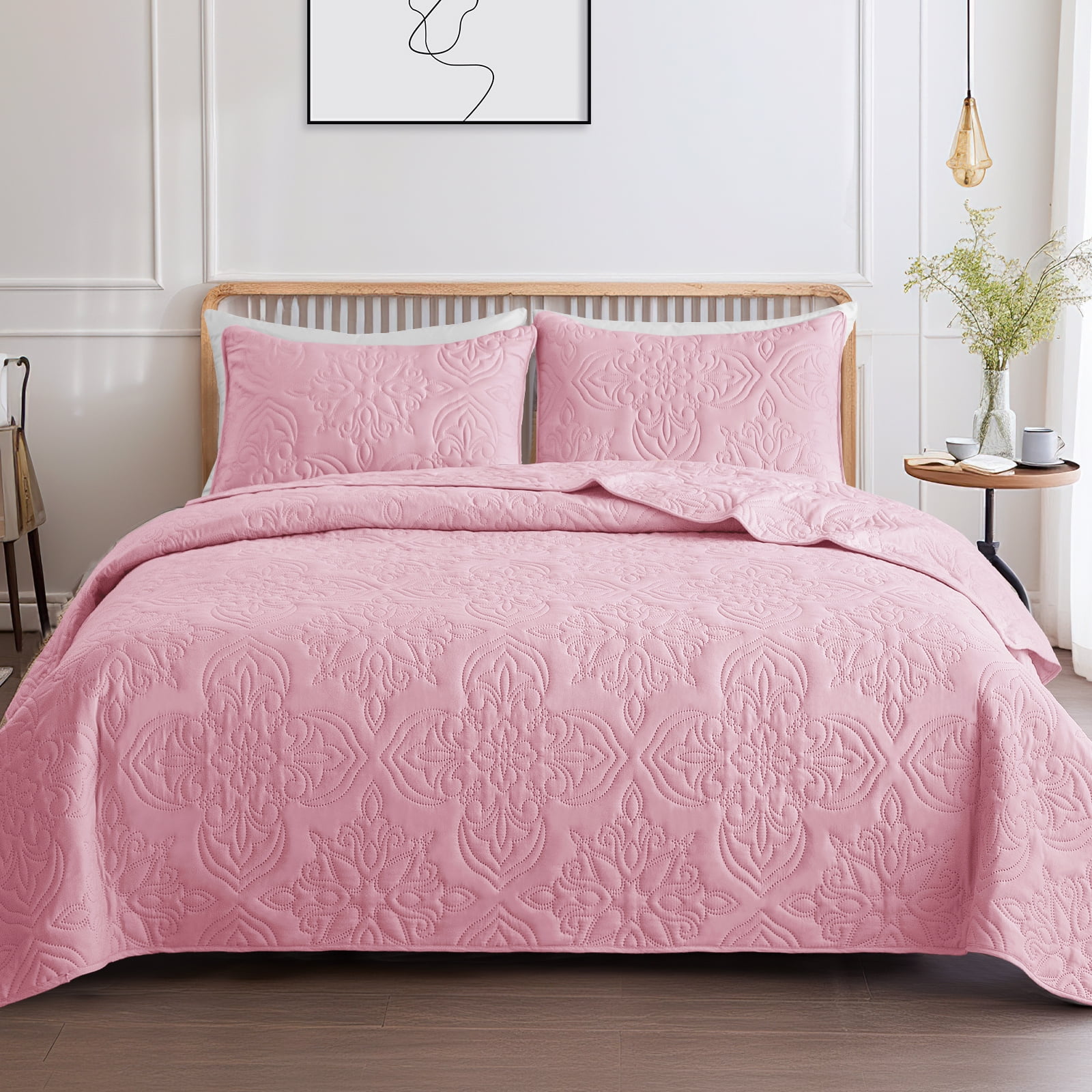 Pink Queen Microfiber Reversible Floral Quilt Bedding Set
