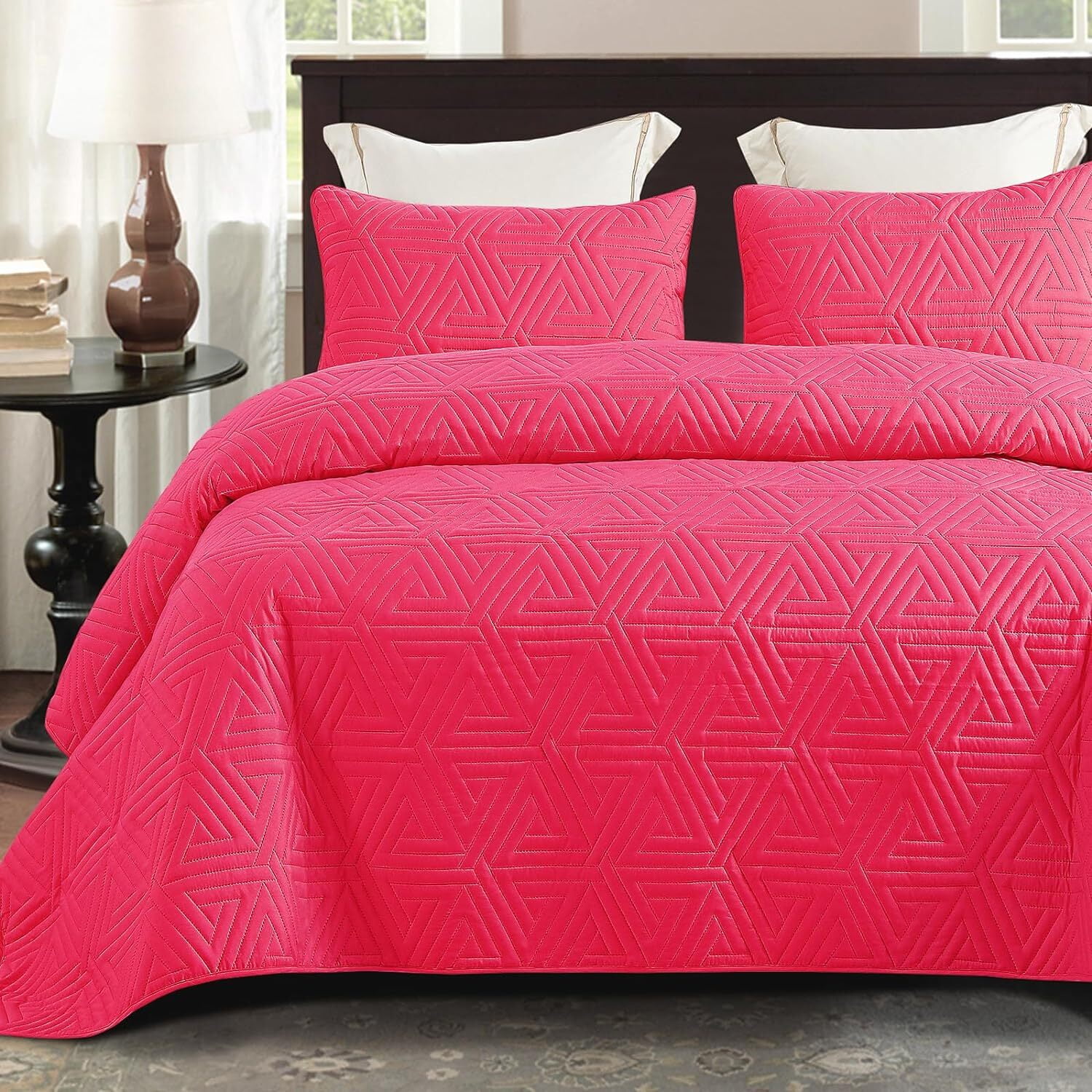 Whale Flotilla Soft Queen Size Quilt Set for All Seasons, 3Piece