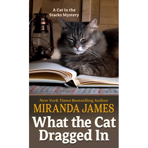 Pre-Owned What the Cat Dragged in (Paperback) 1432897578 9781432897574