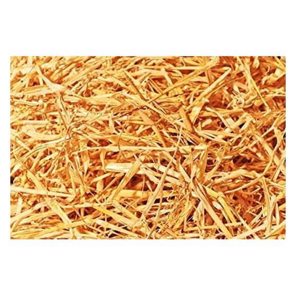Wheat Straw 8 lbs - Natural Bedding, Mulch, Compost, & Animal Bedding - Garden Cover for Moisture Retention - Ideal for Chickens, Cats, Rabbits, and Mushroom Growing