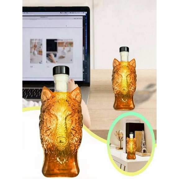 Whiskey Glass Bottle,Wolf Design, 2025 New Glass Whiskey Decanter, Wolf Shape Used in Home Bars, Kitchen Showcases or While Pouring Drinks 330ml
