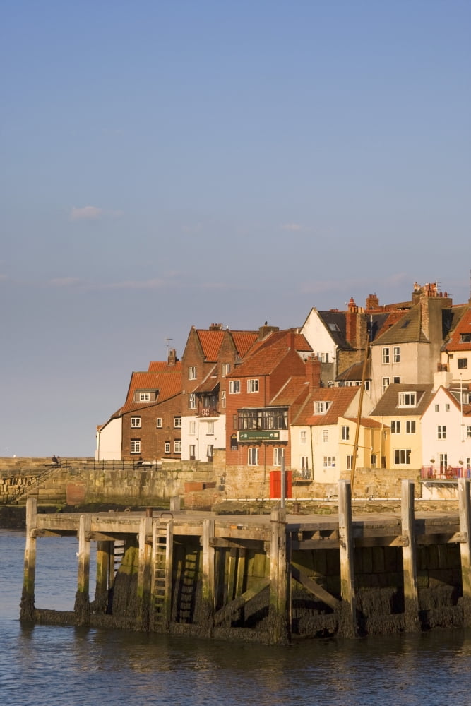 Whitby North Yorkshire England Canvas Art - John Short Design Pics (11 x 17)