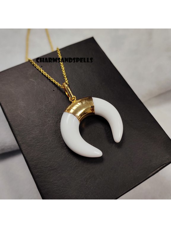 White Agate Crescent Moon Necklace, Moon Pendant Necklace, Celestial Moon Necklace, Christmas Gift, Astrology Necklace, Valentine Day Gifts