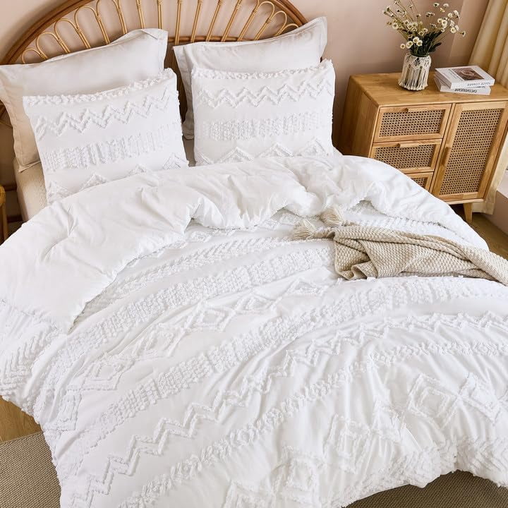 White Boho Comforter Queen, Fluffy Soft Warm Bed Set, Farmhouse Shabby ...