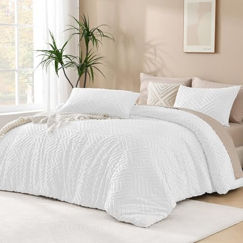 White California King Comforter Set, 3 Pieces Boho Cal King Bed Comforter, Oversized Soft Lightweight Down Alternative Bedding Set with Tufted Design(104x96In, 2 Pillowcases)