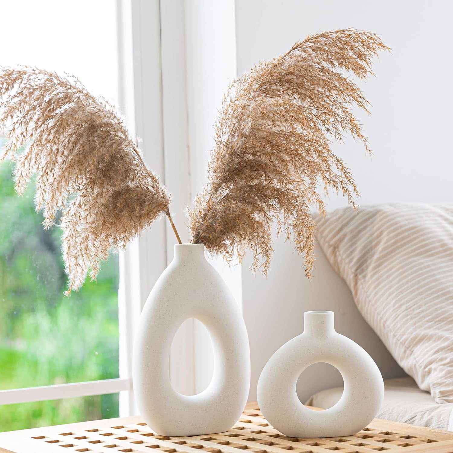 White Ceramic Vase Set of 2 for Modern Home Decor, Round Matte Donut ...