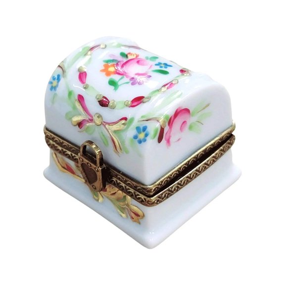 White Chest Roses Locket Clasp Box Limoges Box Porcelain Figurine