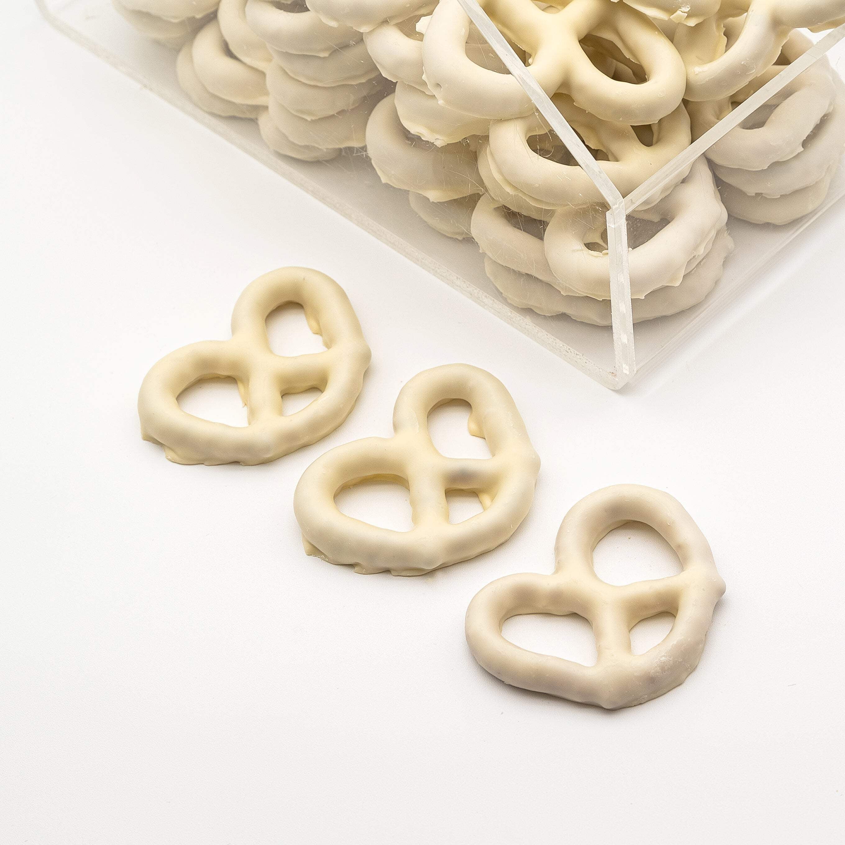 White Chocolate Covered Jumbo Pretzels  Sweet & Salty Gourmet Pretzel Rods  Thick Vanilla White Chocolate Coating  Perfect for Gifting, Parties & Snacking  1 lb