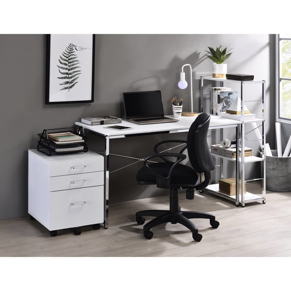 White & Chrome Finish Desk / Suitable for Studying and Working