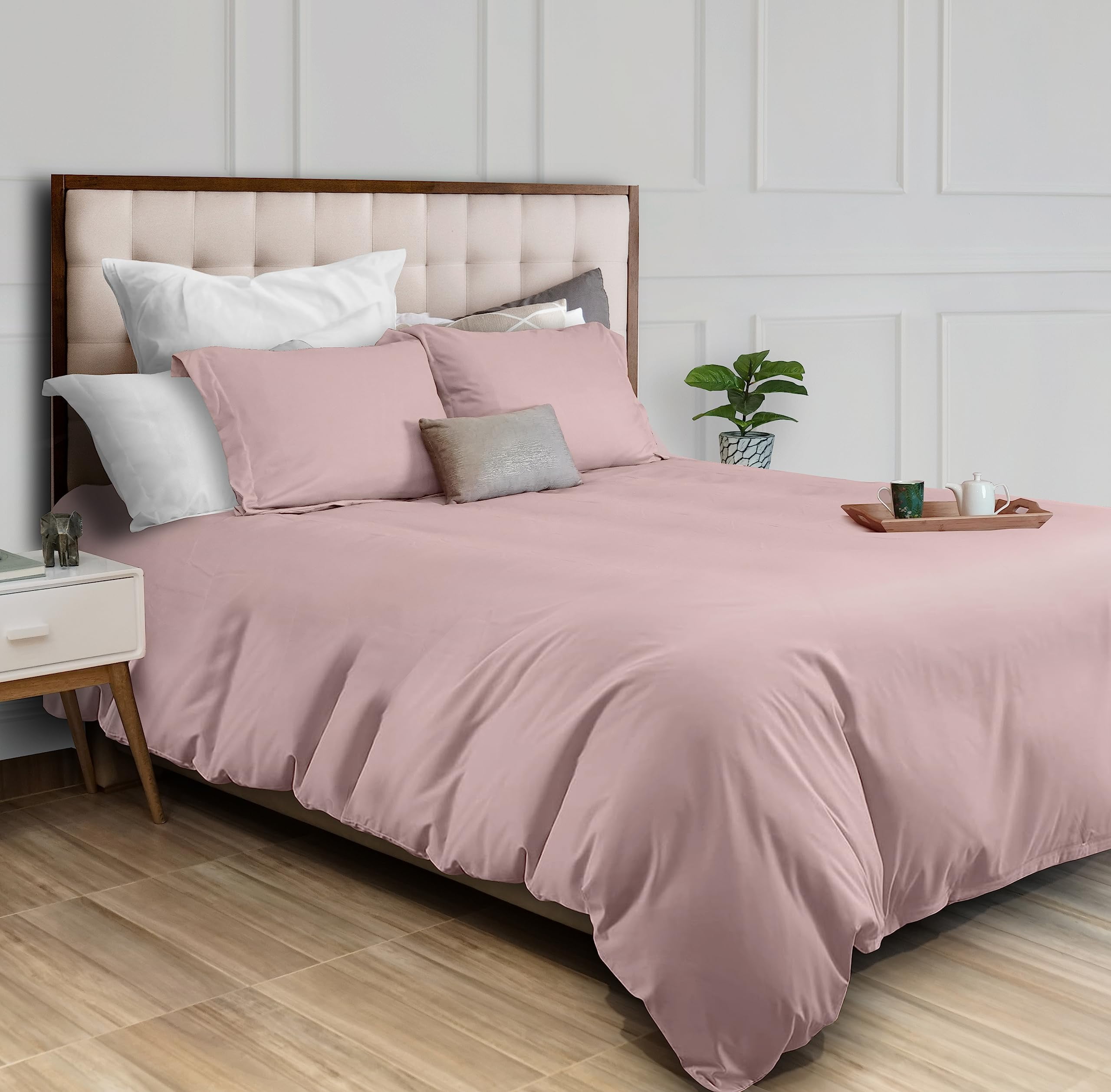 White Classic Mocha Pink Duvet Cover Queen Size with Zipper Closure