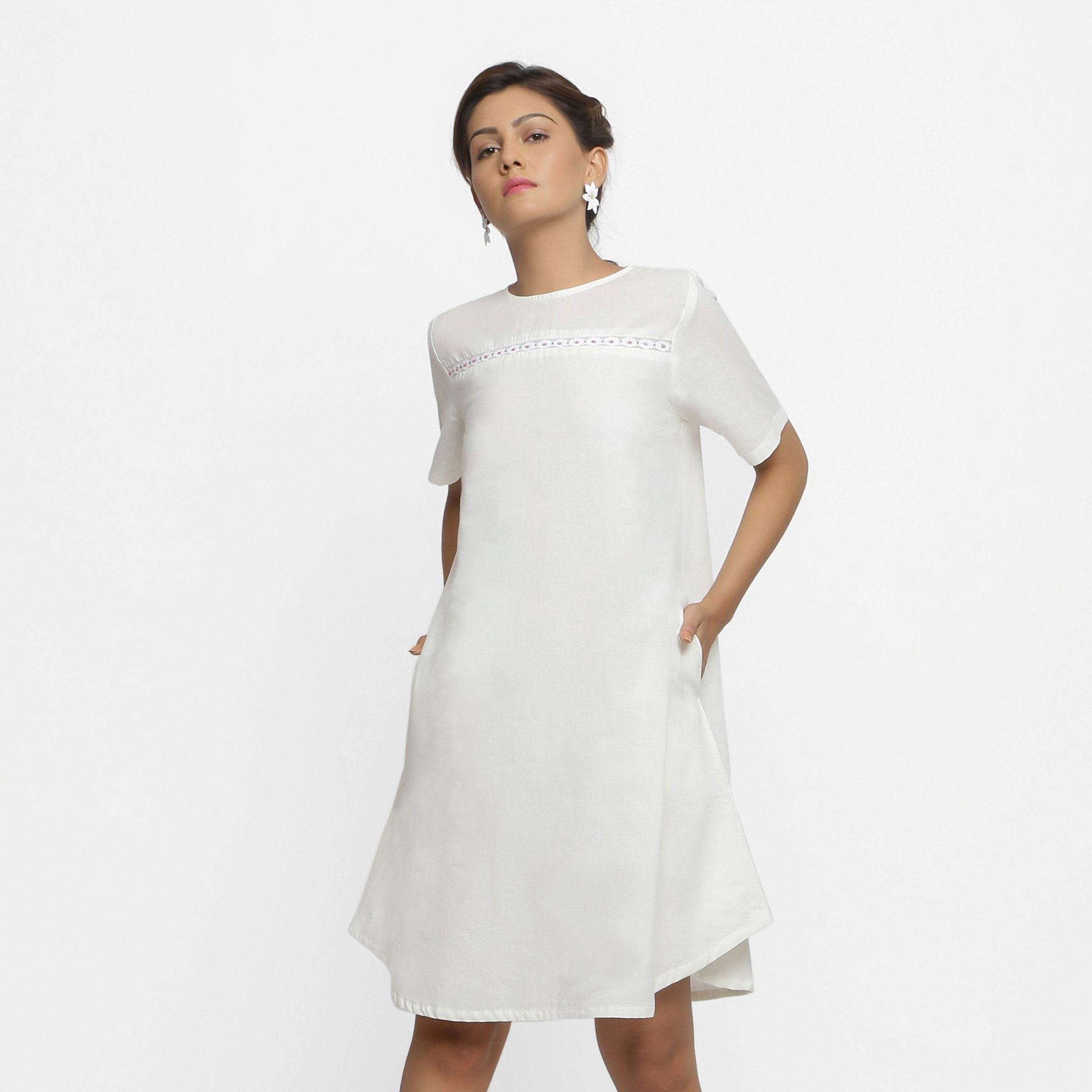 Anecdote U-Neckline Knee Length Dress White