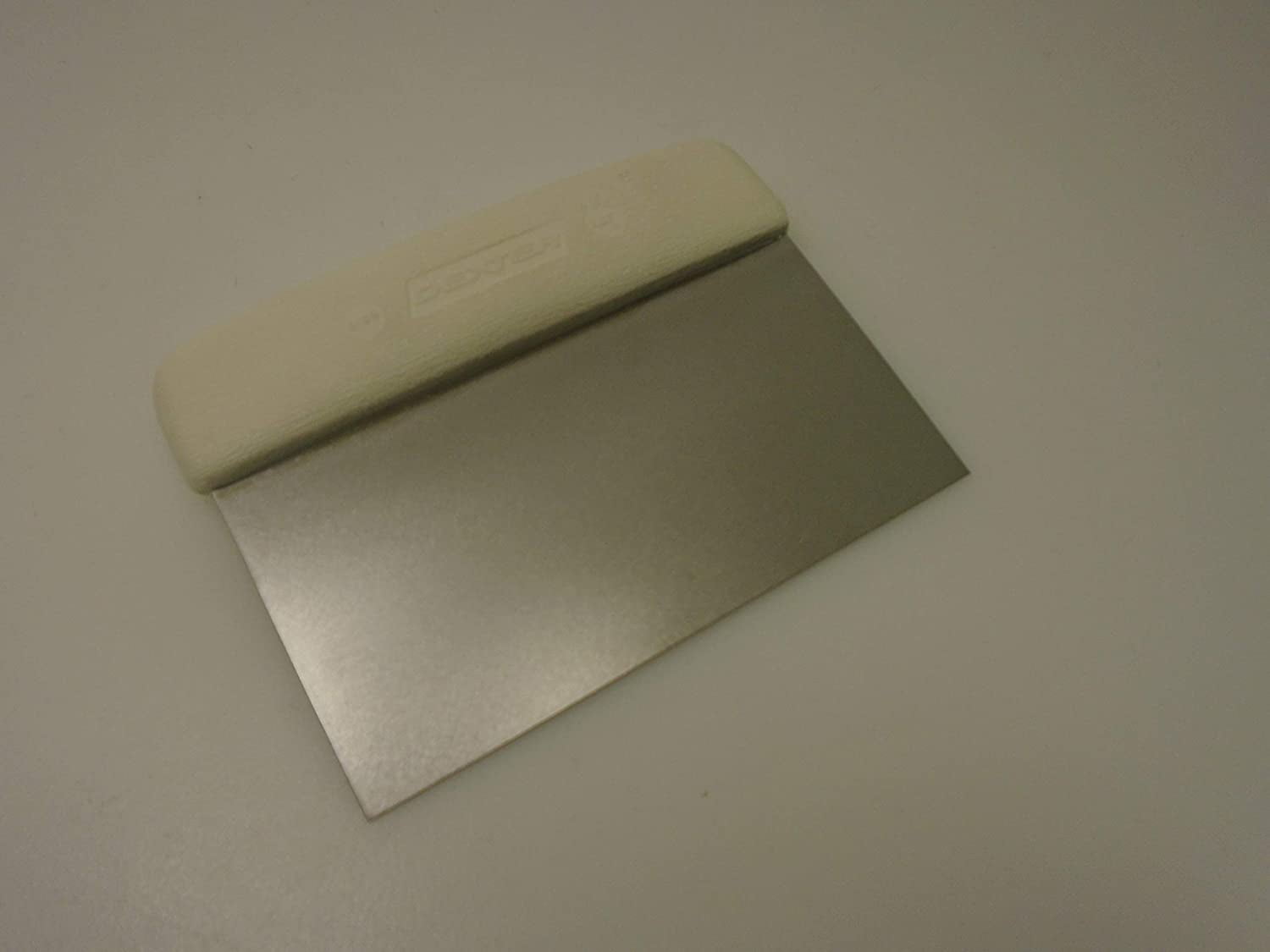 White Handle Stainless Steel Dough Knife Pizza Shop Cutter Factory