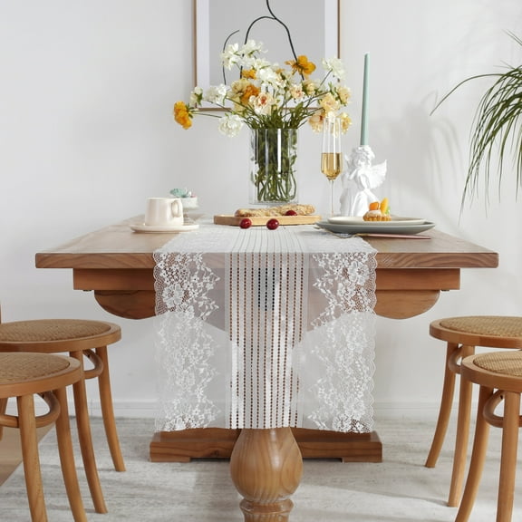 White Lace Table Runner Farmhouse Table Runner with Handmade Fringed for Dinning Table Decoration