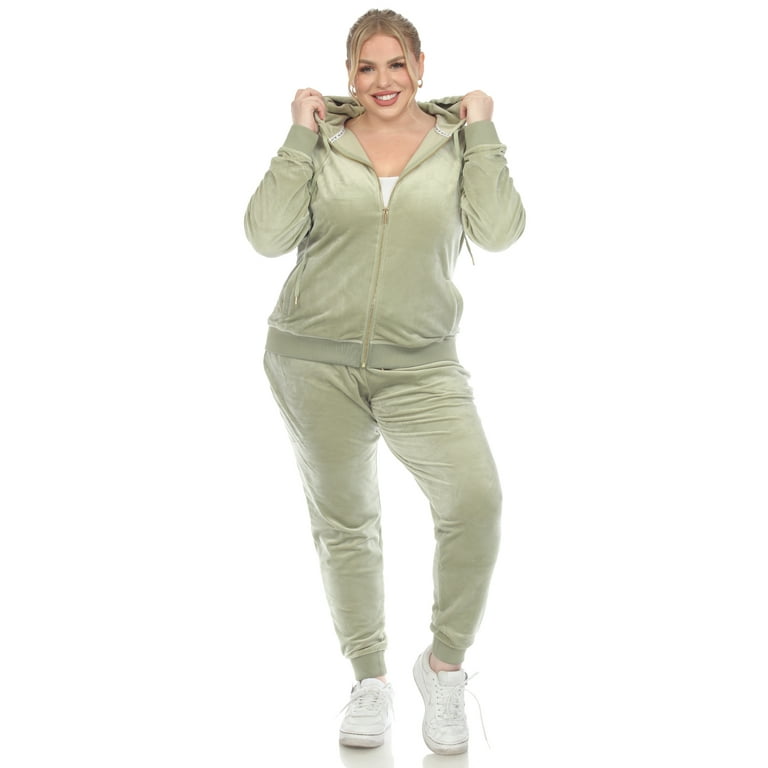 White Mark Women's Plus Size 2 Piece Velour Tracksuit Set 