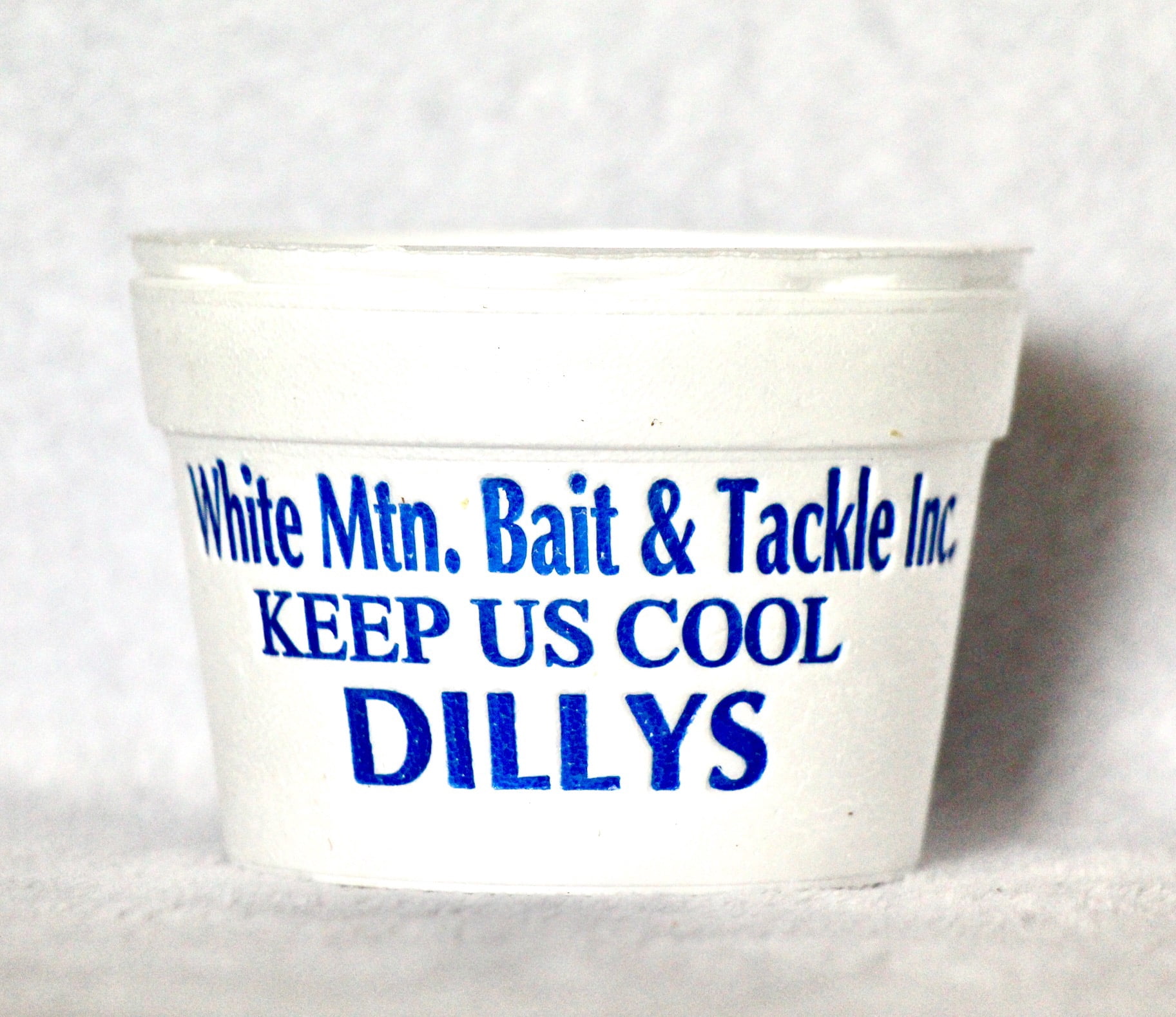 White Mountain Bait "Dillys" - Fishing Worms, Trout Worms, PanFish Worms